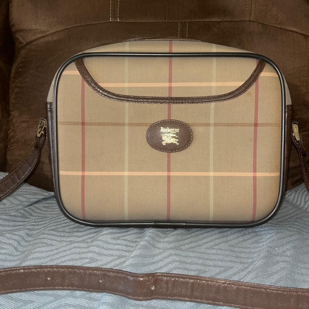 Burberrys shoulder Bag